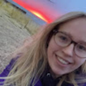 Meet your Posher, Alison